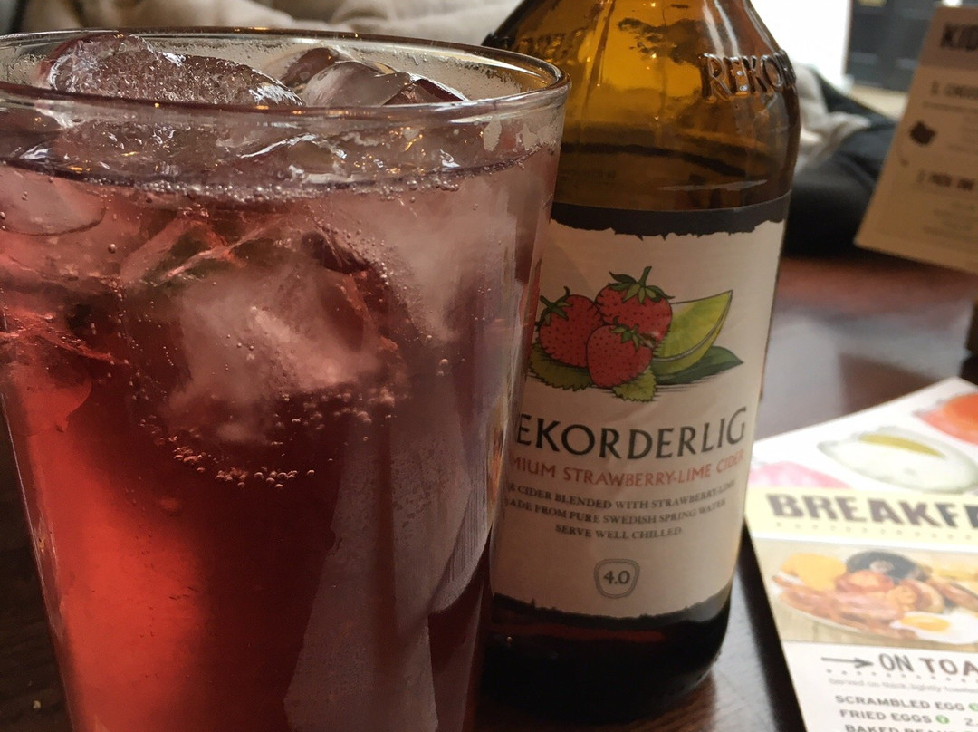 Red Lion Hotel主图