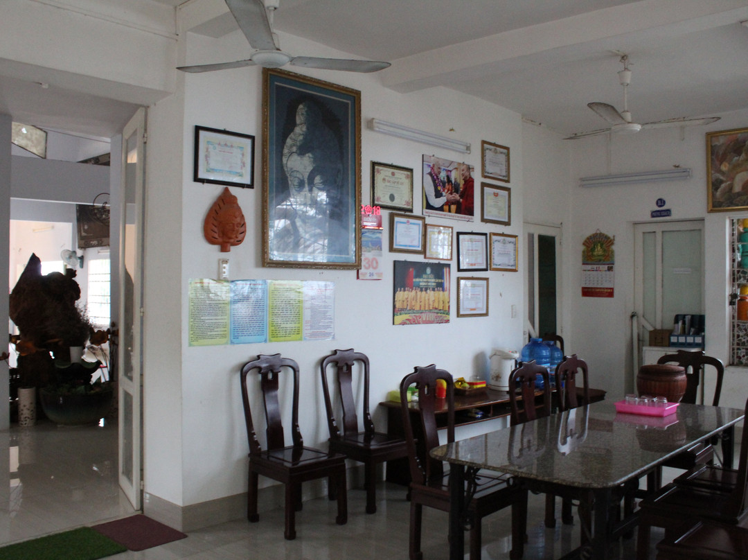 Thich Ca Phat Dai-头顿必去景点