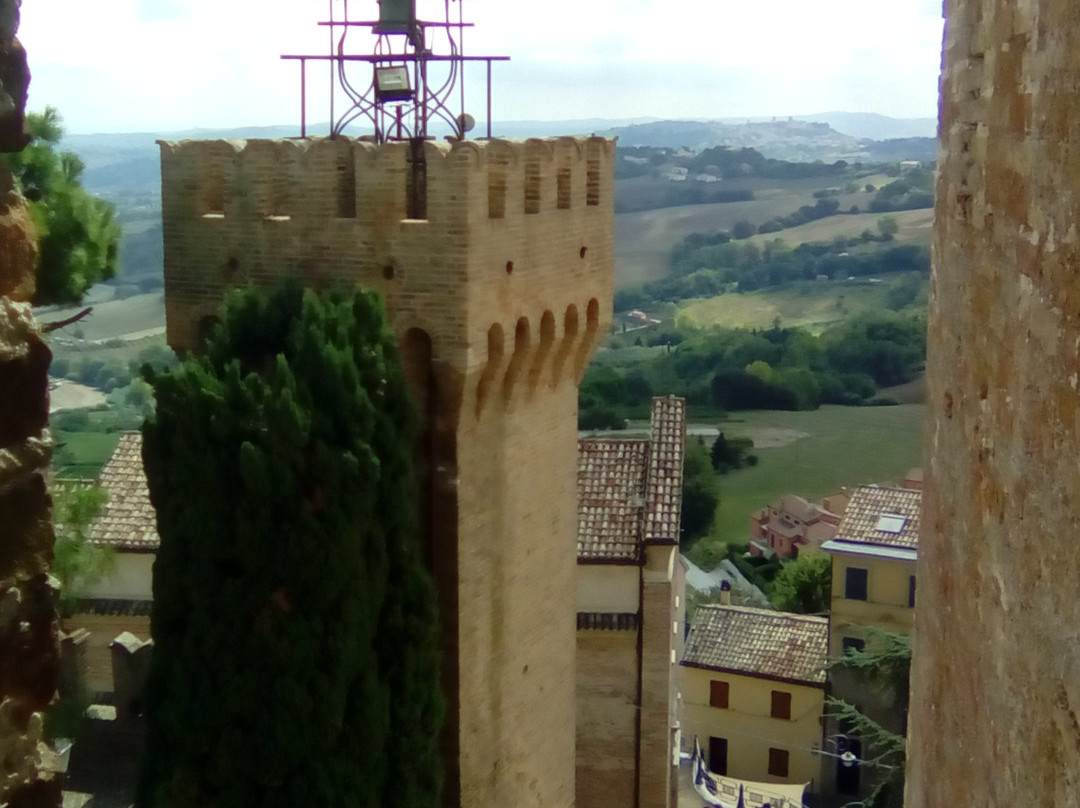 Rocca di Offagna-Offagna必去景点