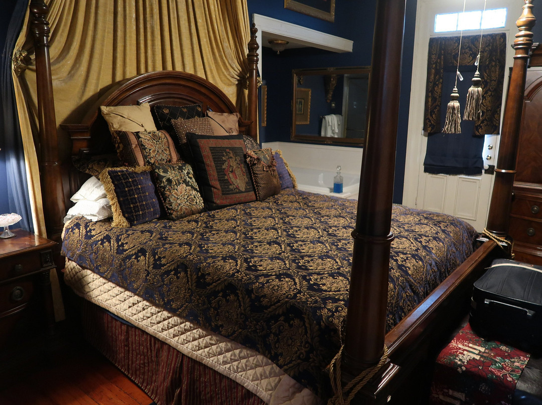 Claiborne House Bed and Breakfast主图