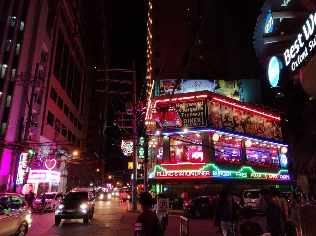 P Burgos Street-马卡蒂必去景点