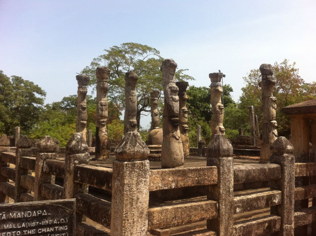 Destini Go Lanka Tours-阿努拉德普勒圣城必去景点