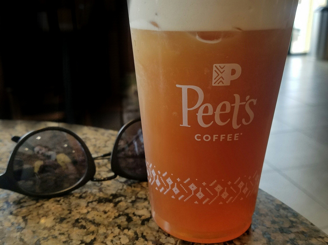 Peet's Coffee & Tea