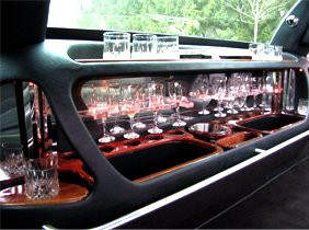 Miracle Mile Limousine Services and Sightseeing Tours景点图片