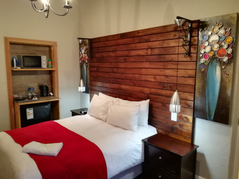 宁静之家 @ 学院大道851号酒店主图