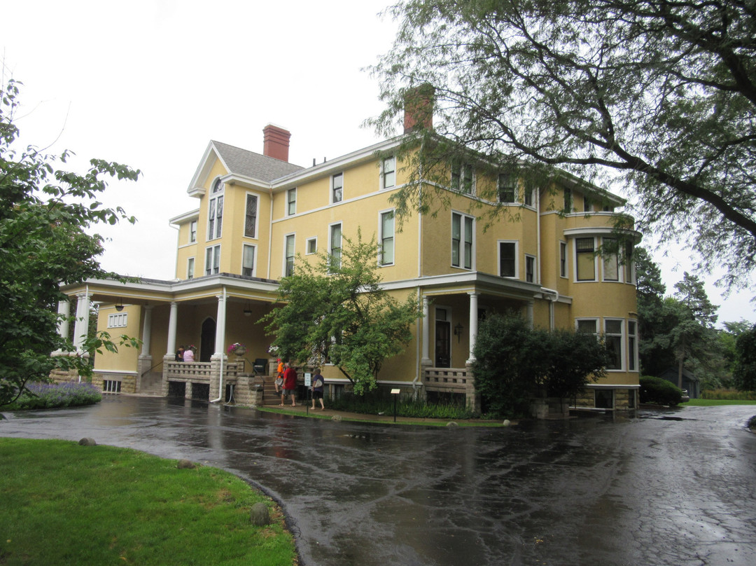 Butterworth Center & Deere-Wiman House-莫林必去景点