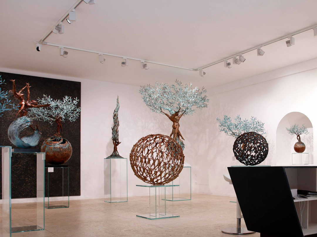 The Circle of Life Art Gallery景点图片