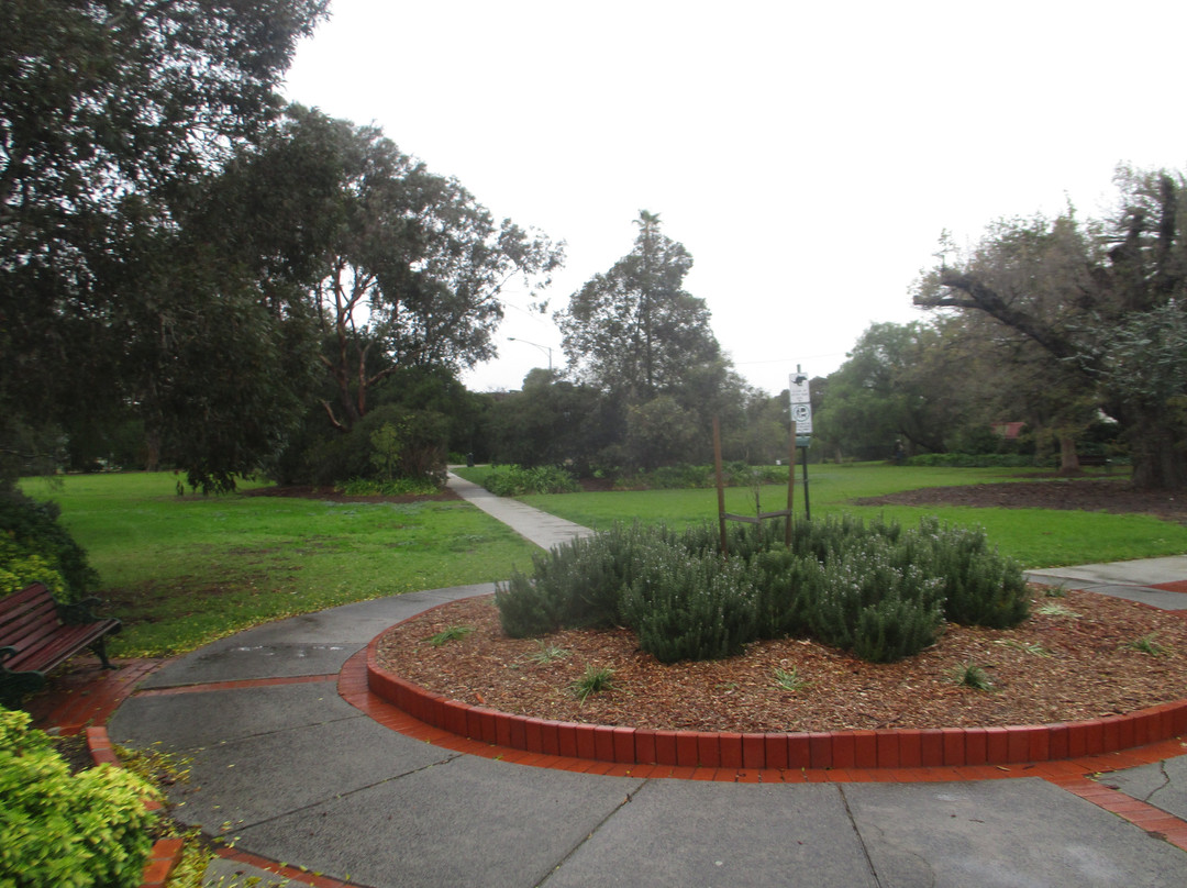 Oldis Gardens景点图片