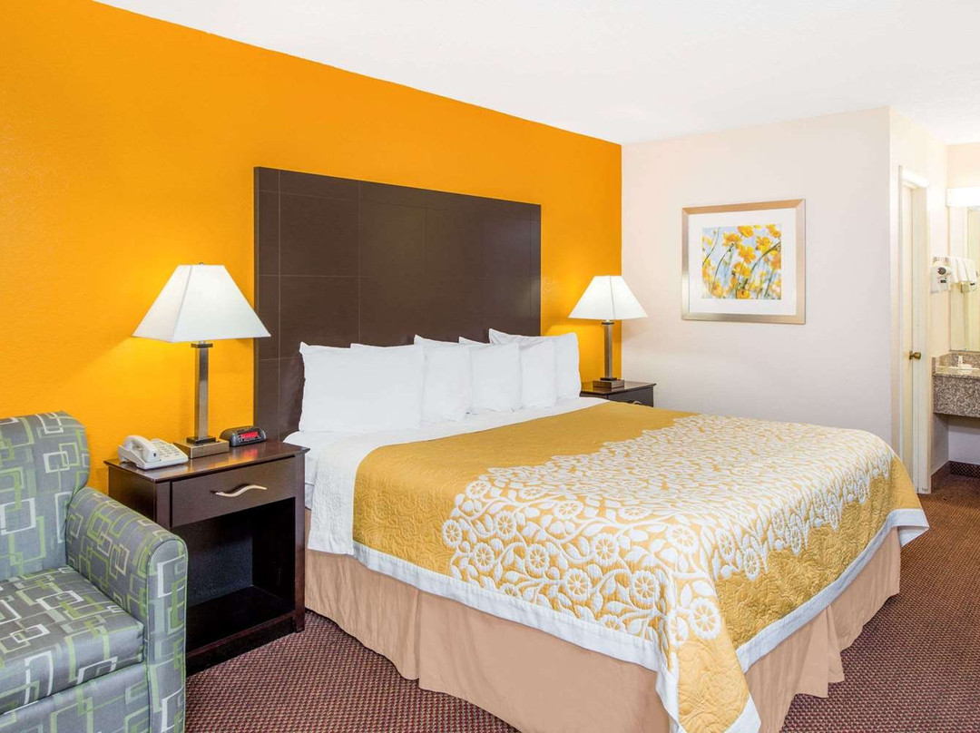 Days Inn by Wyndham Calvert City - Paducah East主图