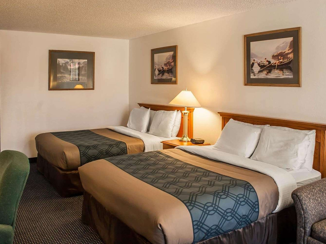 Econo Lodge Inn & Suites主图