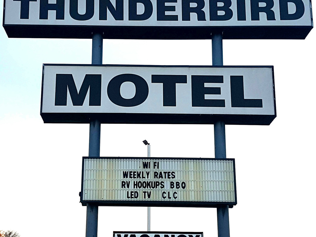 Thunderbird Motel主图