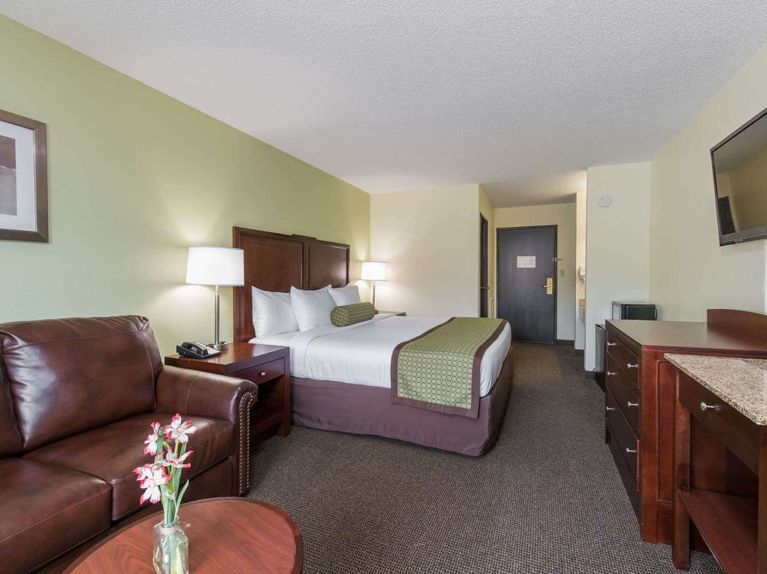 河畔小木屋主图