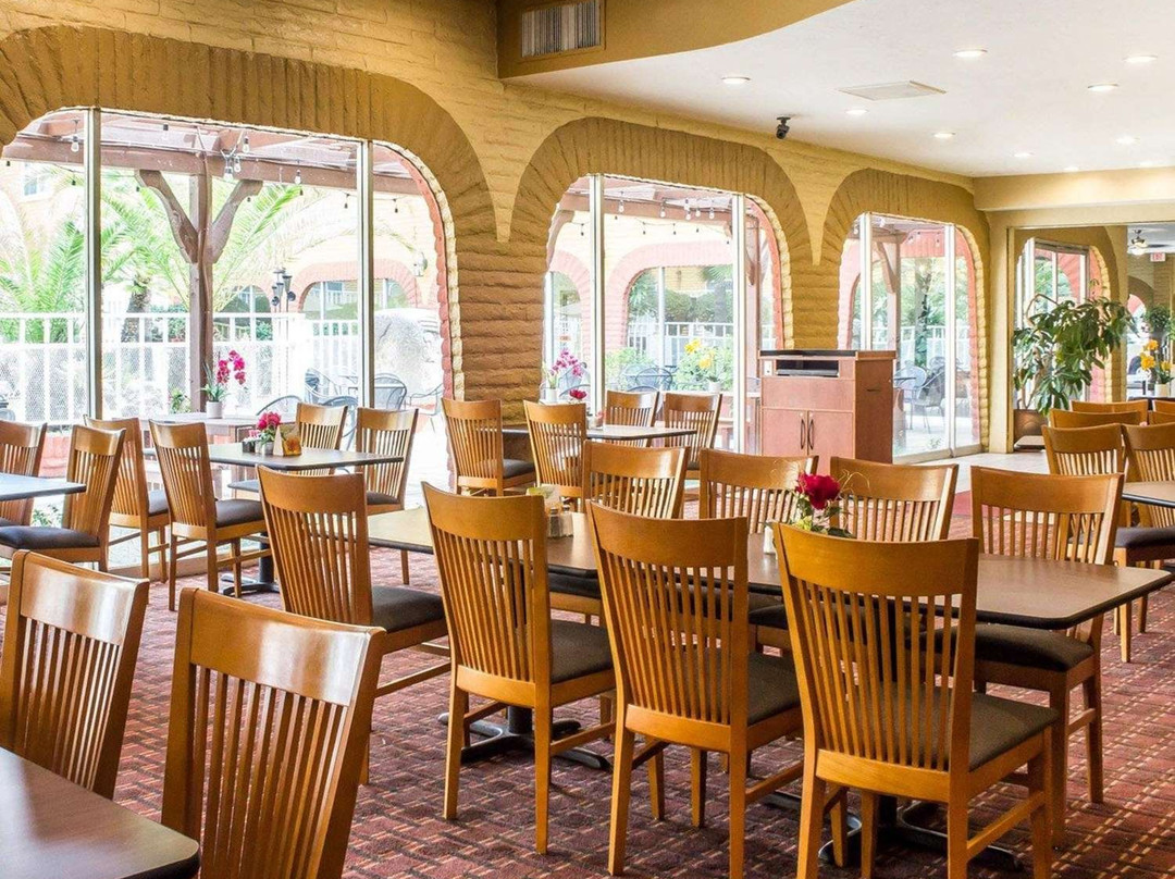 Hotel Americana主图