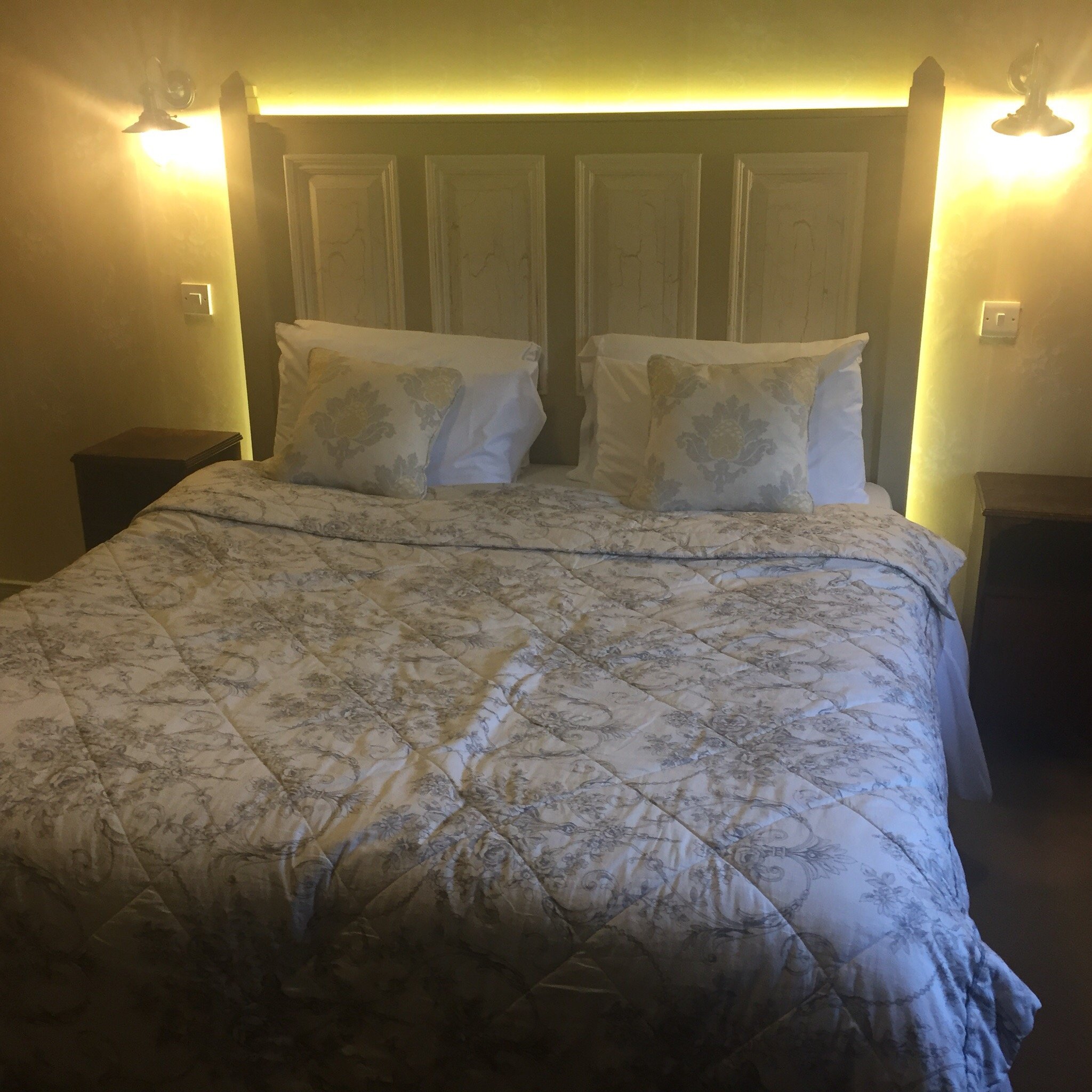 Riverbank Country Pub and Guesthouse-官方