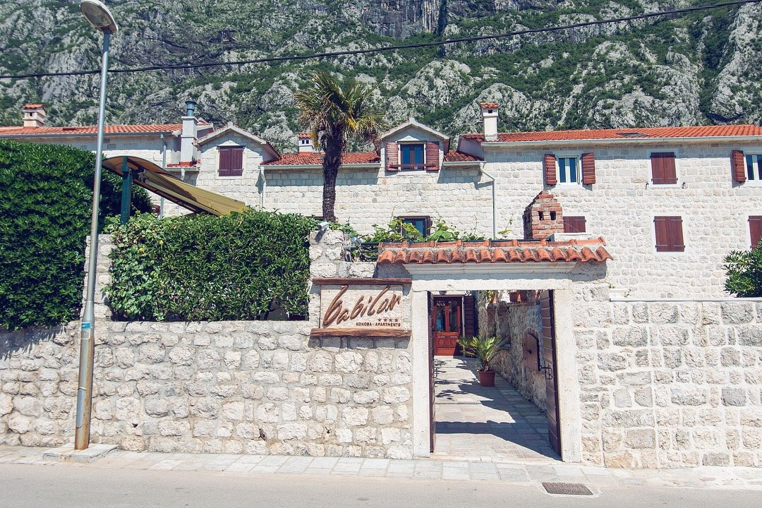巴比龙公寓酒店