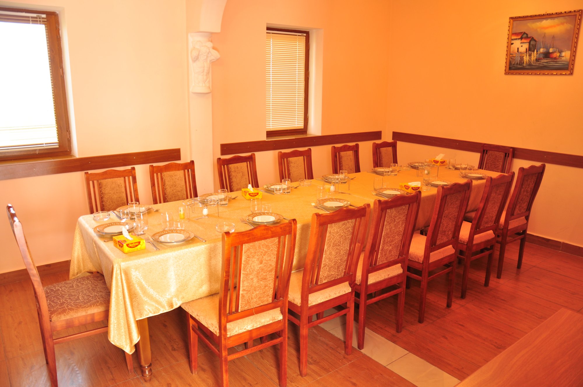 Armenia Van Sevan Hotel-餐饮