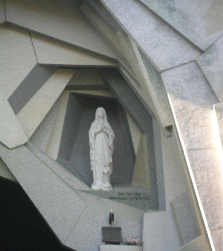Santuario della Madonna di Lourdes-Coazze必去景点