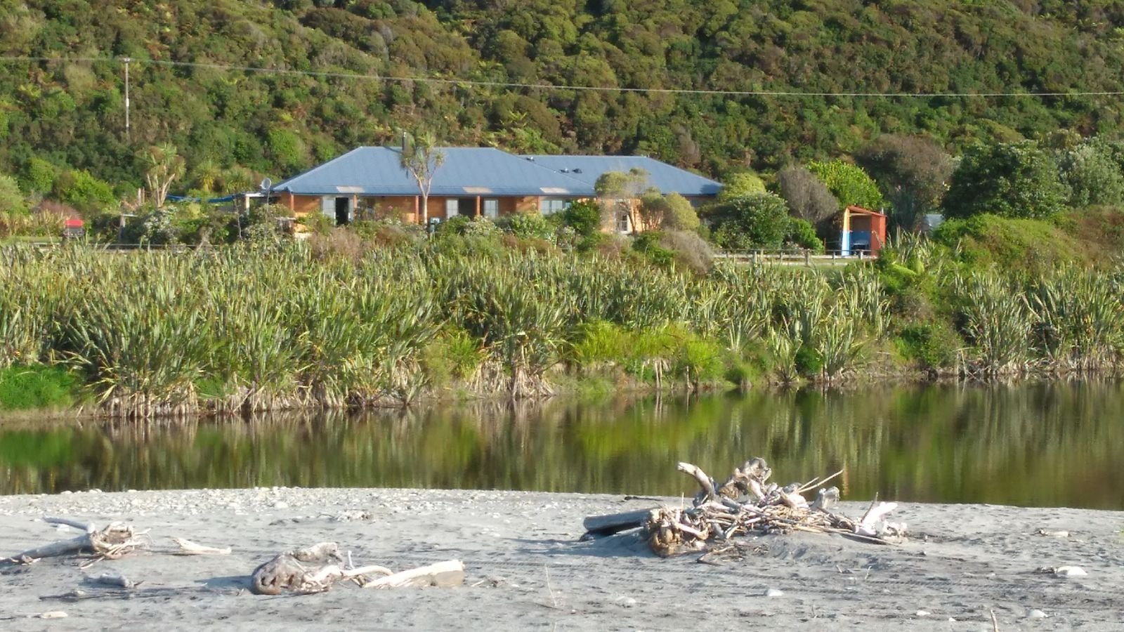 Brackish Beach B & B-官方