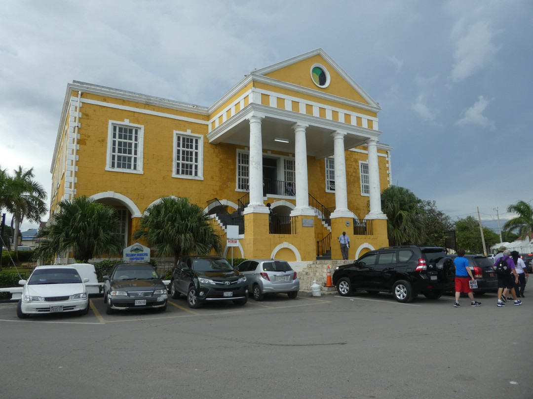 Falmouth Court House-法尔茅斯必去景点