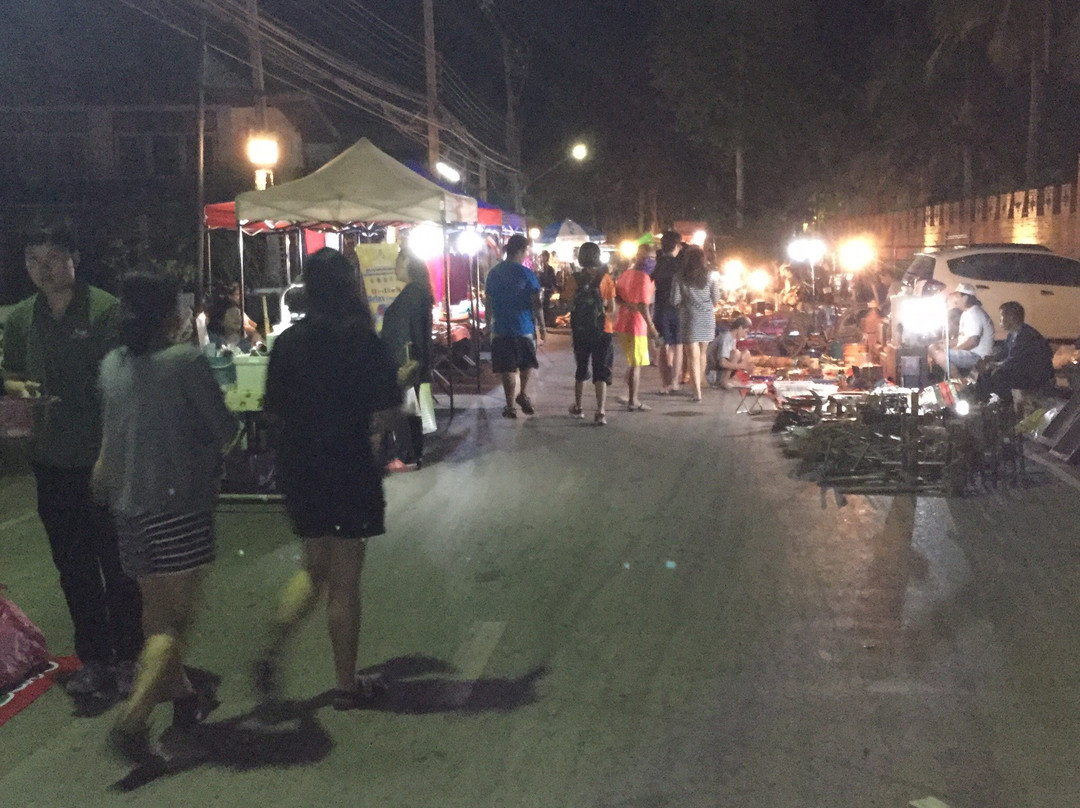 Wang Nuea Walking Street-汪粮必去景点