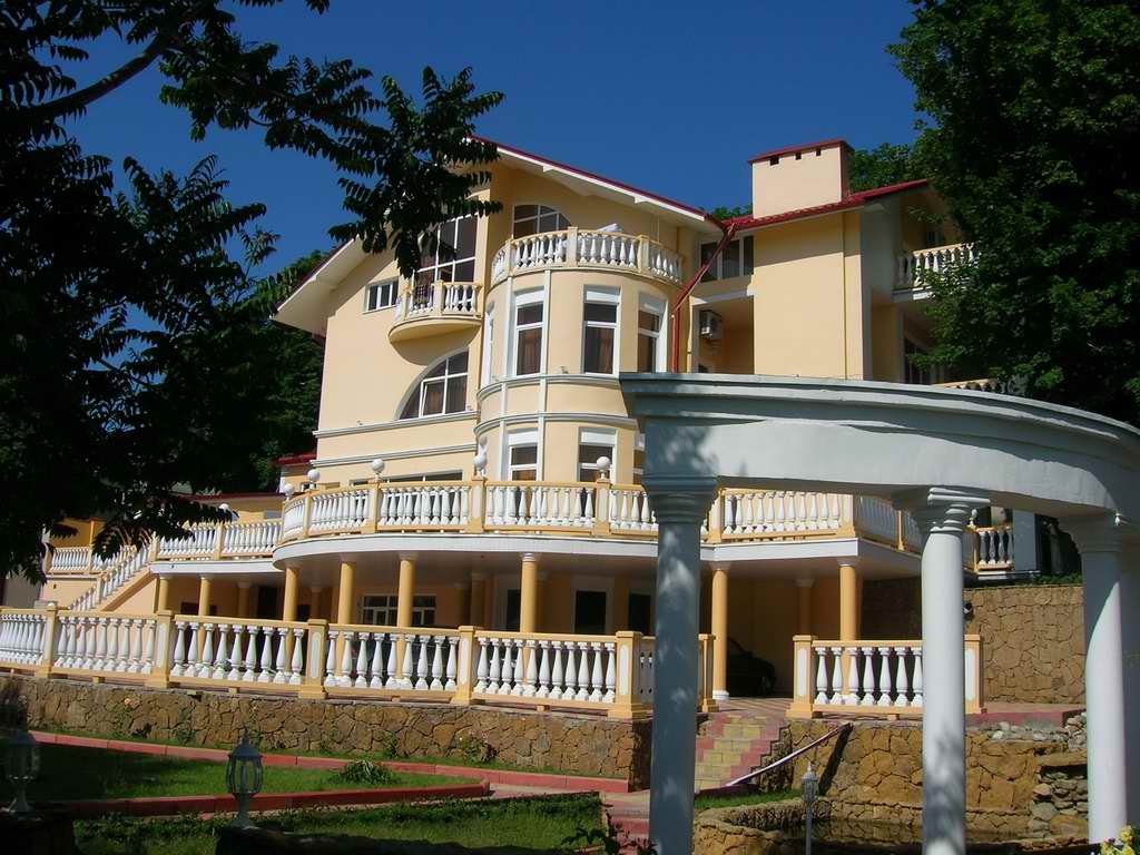Guest House Lux-官方
