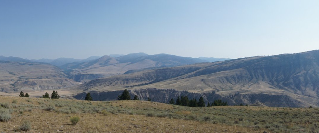 Beaver Ponds Loop Trail景点图片