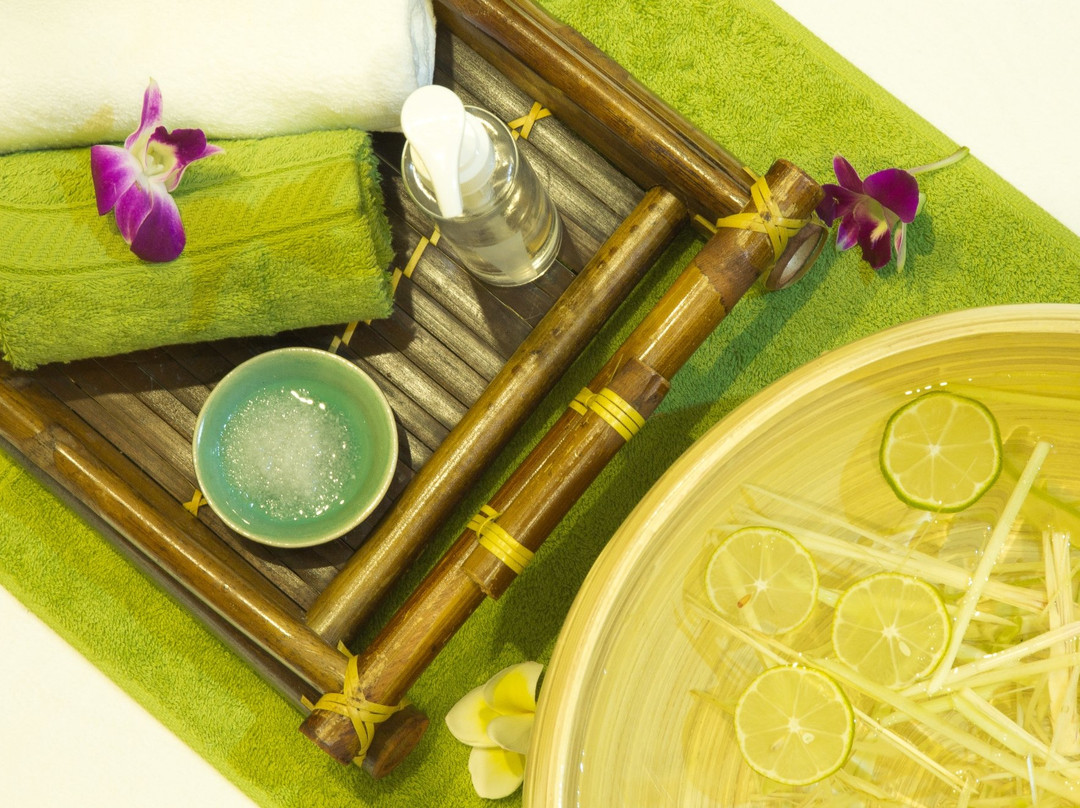 Lemon Tree Spa & Nail-Cam Chau必去景点