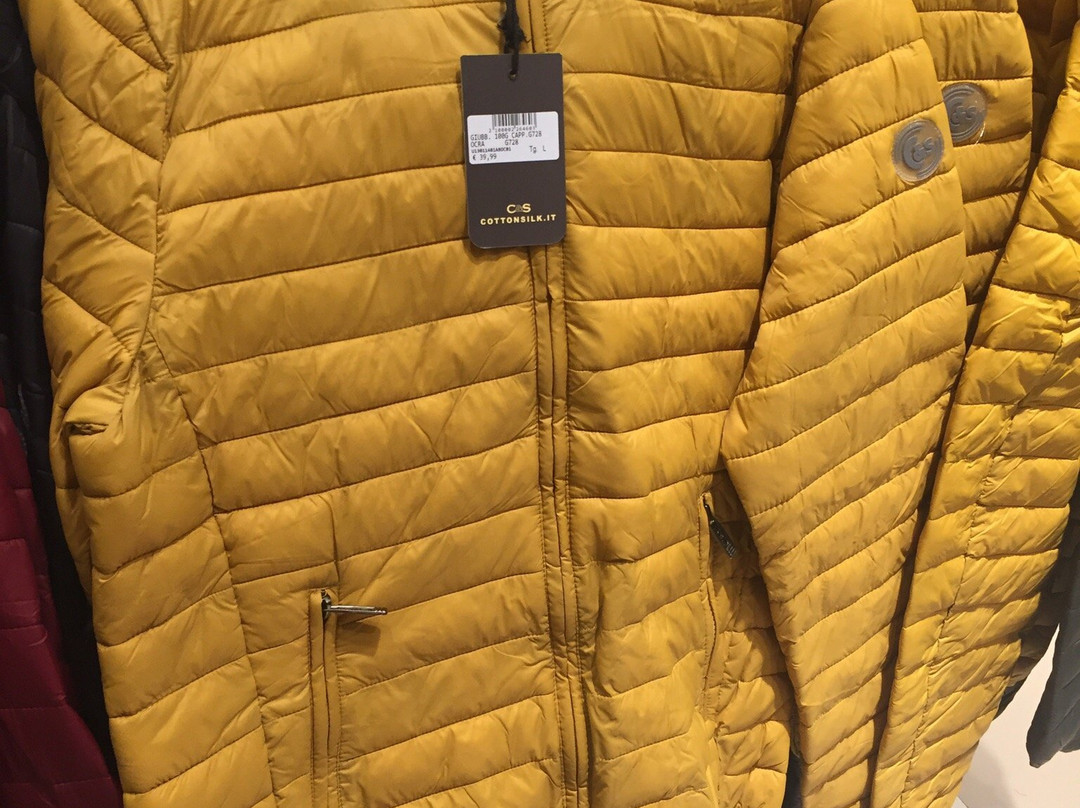 Centro Commerciale Olbia Mare-奥尔比亚必去景点