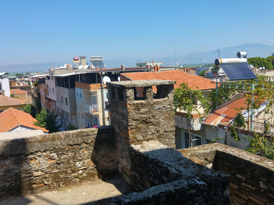 Kocarlı Cihanoglu Kulliyesi景点图片