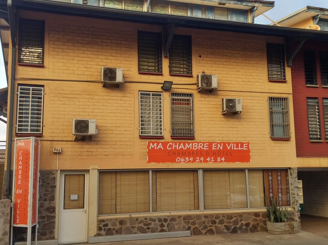 Dzaoudzi酒店住宿-Ma chambre en Ville