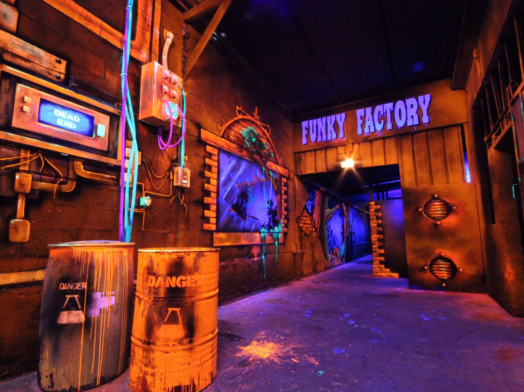 Funky Factory景点图片