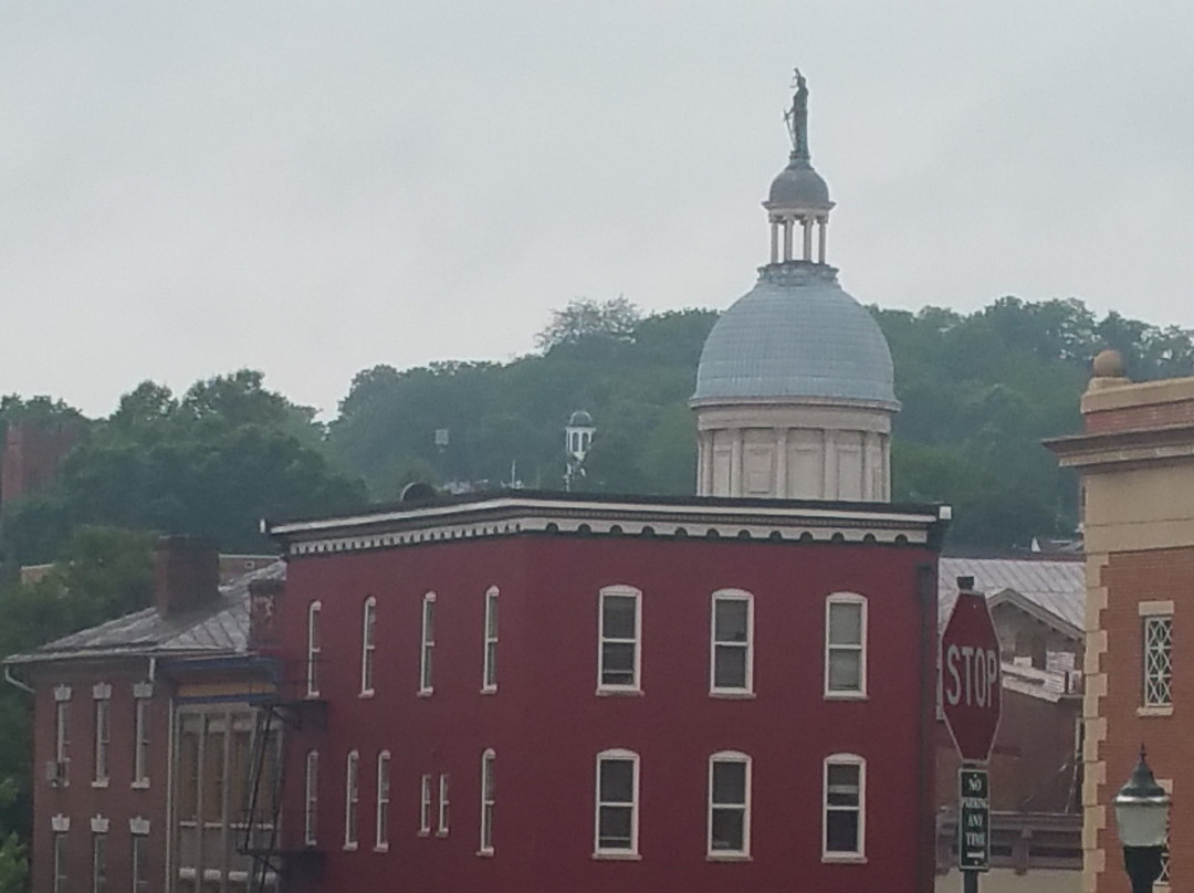 Staunton Visitor Center-斯汤顿必去景点