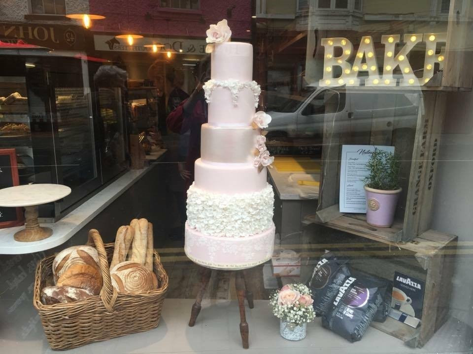 Nutmeg bakery/ cafe