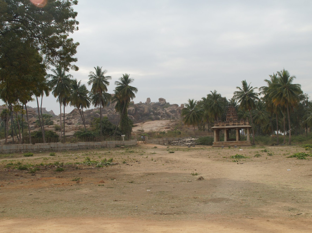 Gejjala Mantapa-亨比必去景点