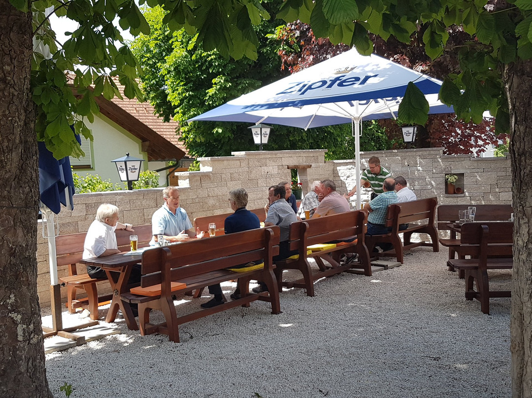 Gasthof Kirchenwirt Irrsdorf主图