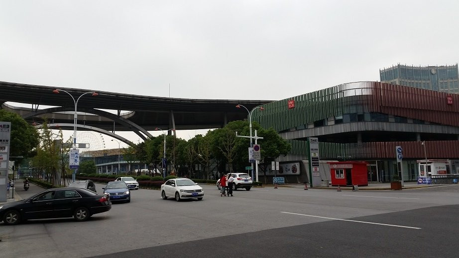 圆融时代广场-苏州市必去景点