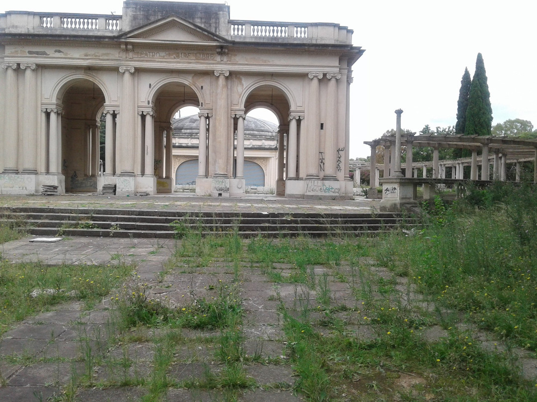 Paseo del Bosque-拉普拉塔必去景点