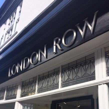 London Row International Fine Art景点图片