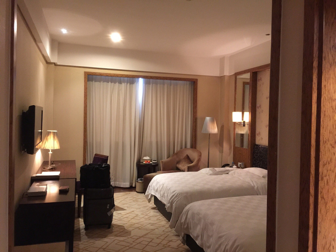 文登市酒店住宿-倪氏海泰大酒店