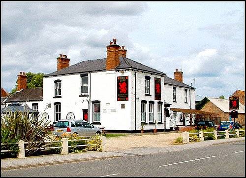 Red Lion Withern-官方