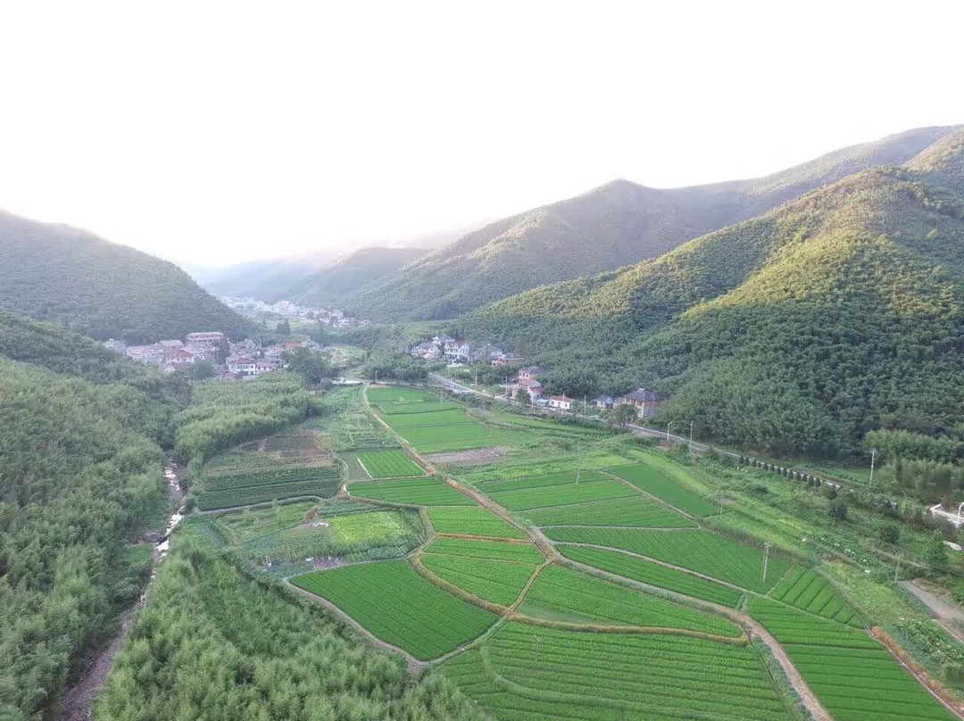 在双桥山居度假旅舍主图