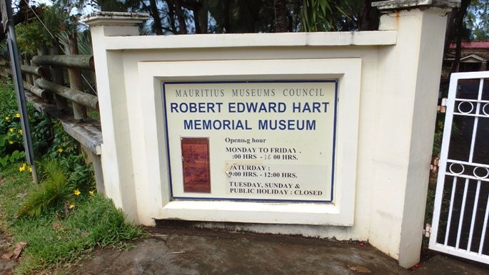 Robert Edward Hart Memorial Museum-Souillac必去景点