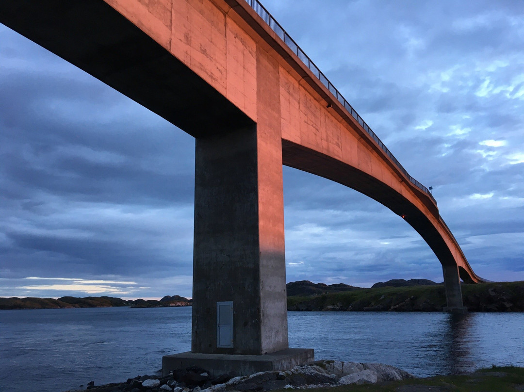 Hoholmen Bru-Heroy Municipality必去景点