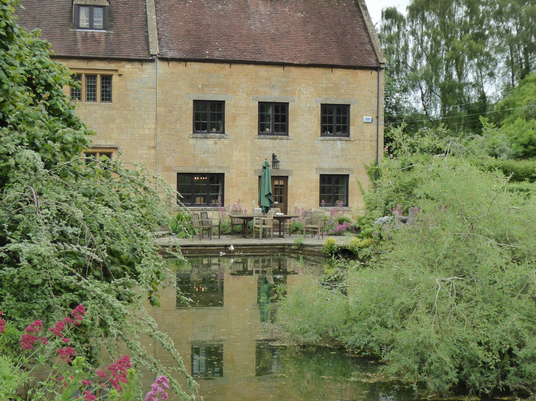 Mill Dene Garden景点图片
