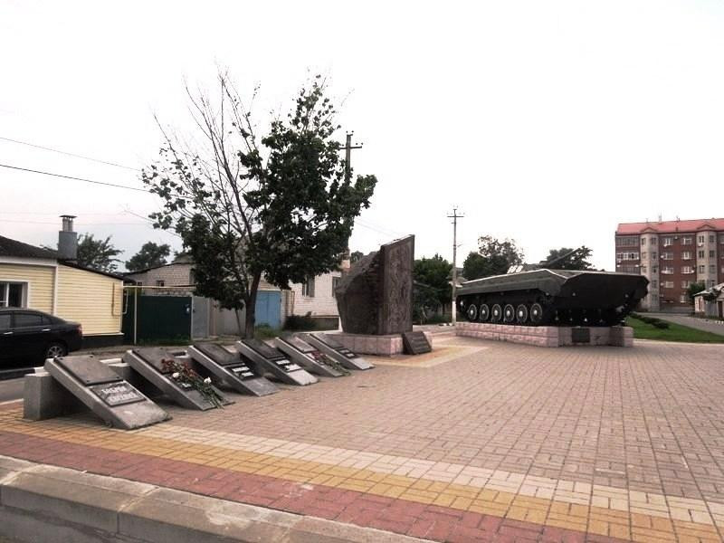Monument to Afgan Soldiers-Liski必去景点