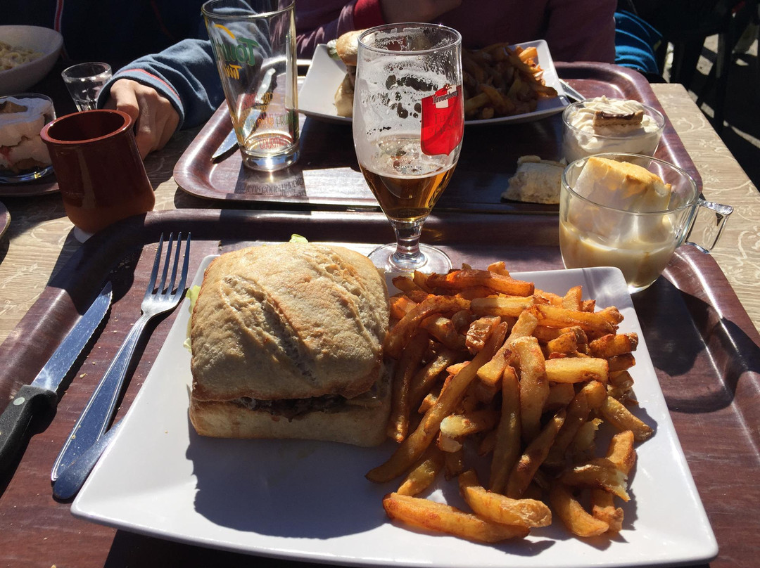 Gouaux-de-Larboust餐馆和美食-La Planche