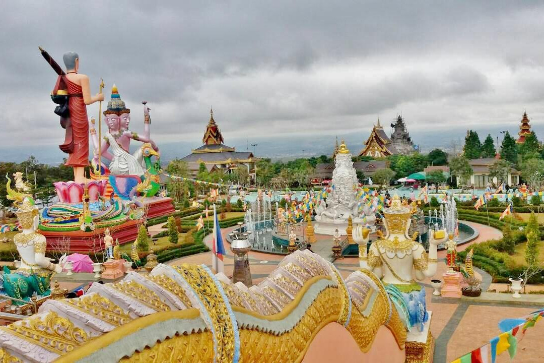 Wat Sang Kaew Phothiyan-夜岁必去景点