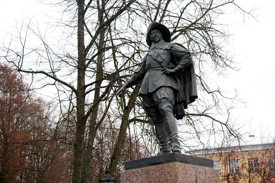 Monument to Gustav II Adolf-塔尔图必去景点