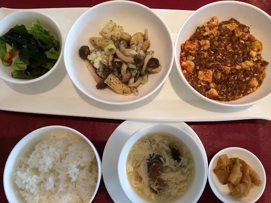 赤坂 四川飯店 チェンズダイニング