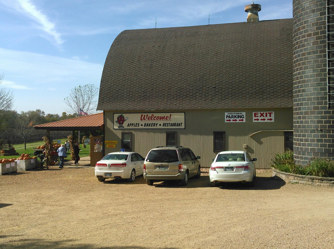 Lester Prairie餐馆和美食-Carlson's Orchard Bakery & Restaurant